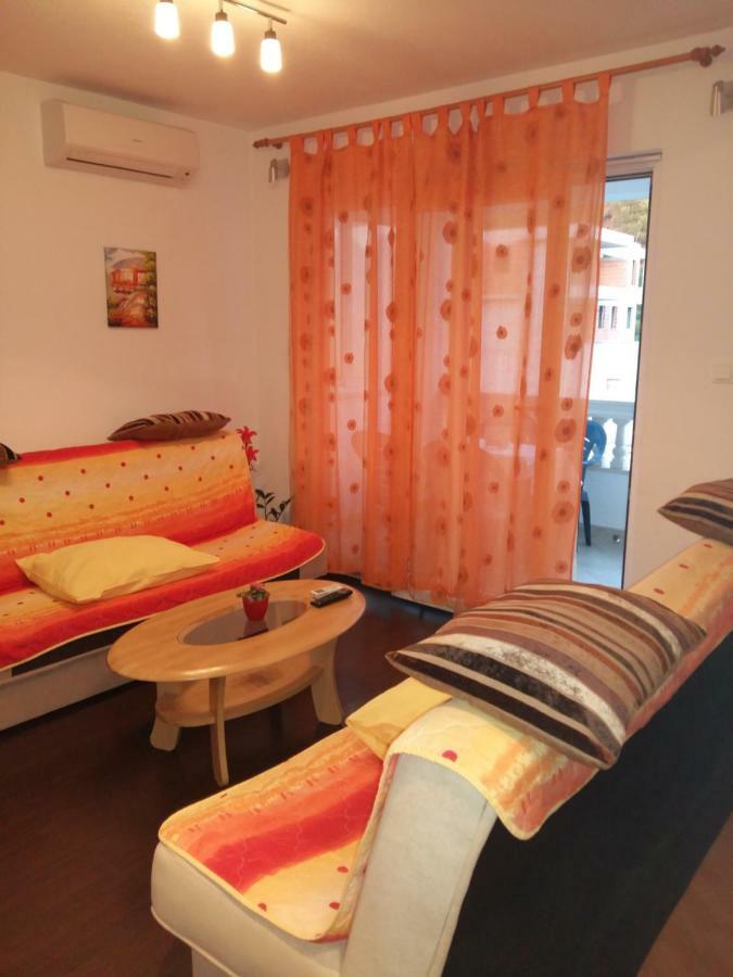 Apartmani Slavica Makarska Exterior foto