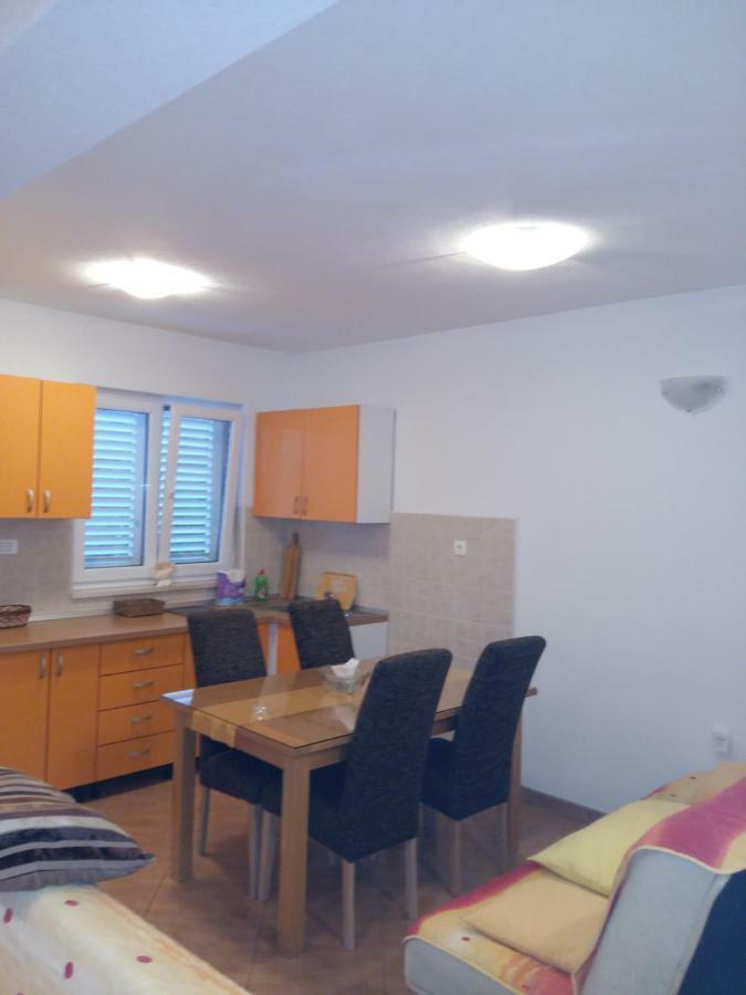 Apartmani Slavica Makarska Exterior foto
