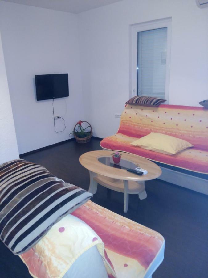 Apartmani Slavica Makarska Exterior foto